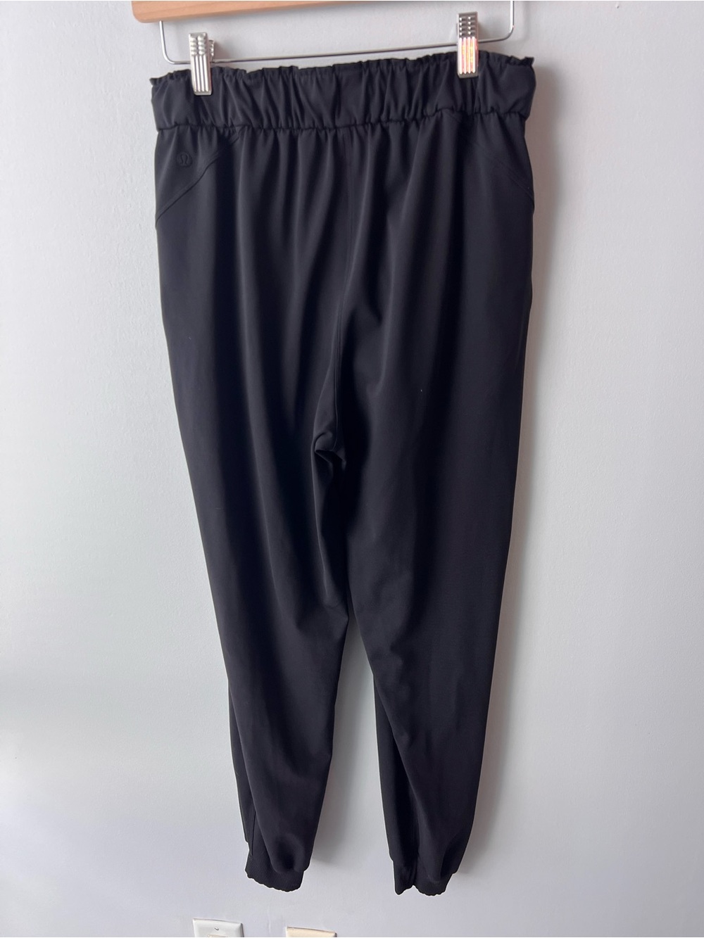 Lululemon Keep Moving Jogger Black Women’s Size 6 trackpants Athletic Casual - Picture 5 of 11